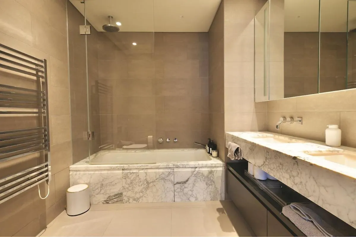 2 Bedroom Luxury Apartment London United Kingdom