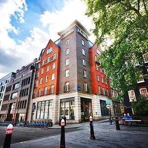 4* Aparthotel Marlin - Queen Street
