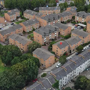 Palace - Excellent In Zone 1 London