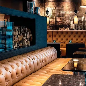 One London-tower Hill Hotel