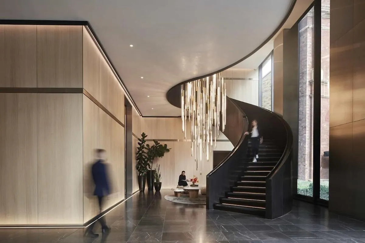 2 Bedroom Luxury Apartment London